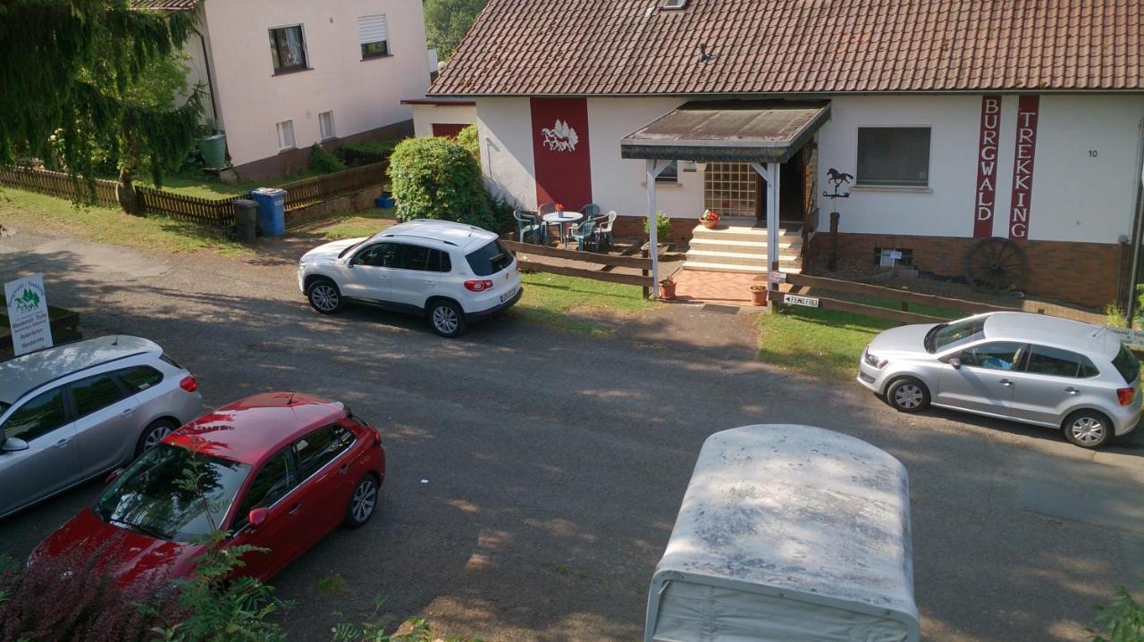 Gaestehaus Burgwald-Trekking Mittelsimtshausen Bagian luar foto