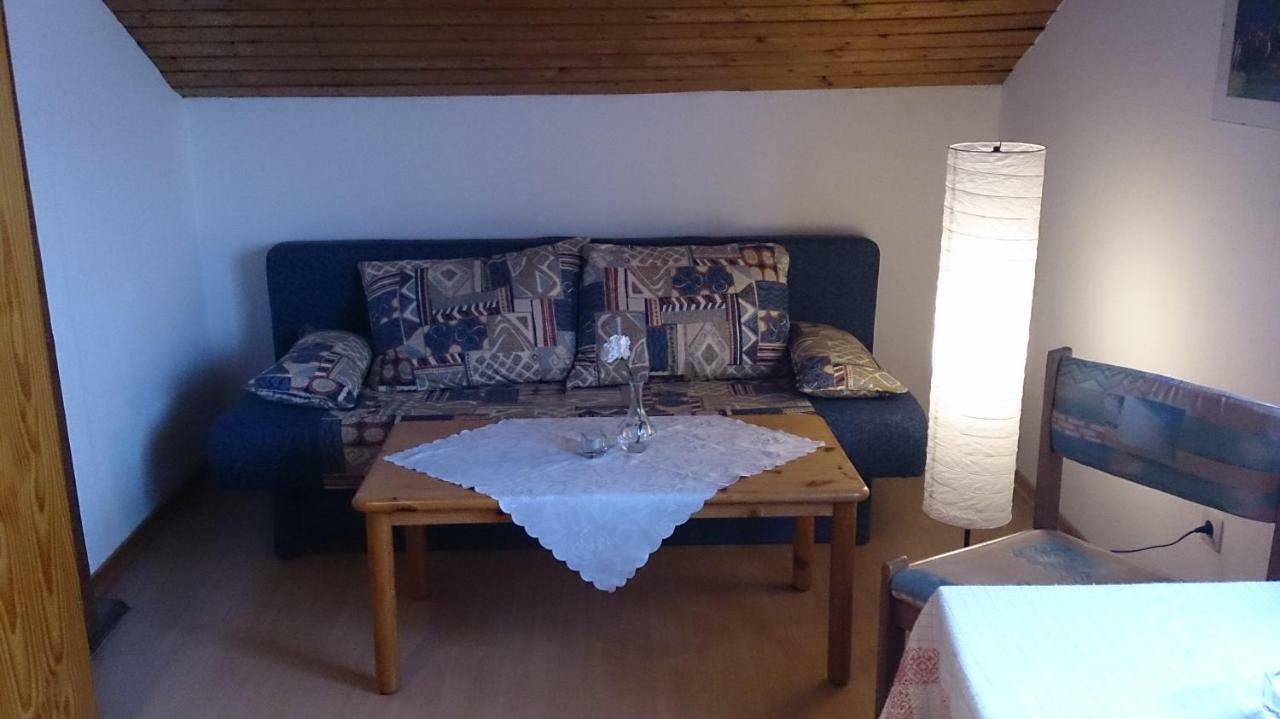 Gaestehaus Burgwald-Trekking Mittelsimtshausen Bagian luar foto