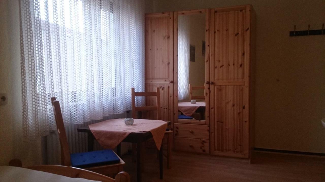 Gaestehaus Burgwald-Trekking Mittelsimtshausen Bagian luar foto
